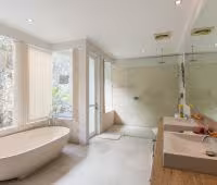 Вилла Karang Kembar 3, Ванная комната